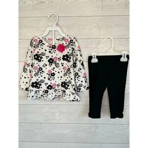 Jumping Beans long sleeve black & white floral top/black capris Size 2T